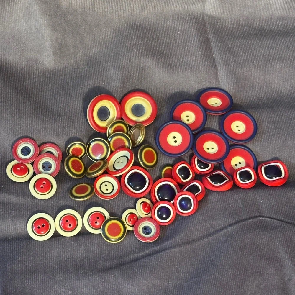 Lot of 40 Vintage Button Lot Mixed Sizes Red Blue Black Cream Gold Retro